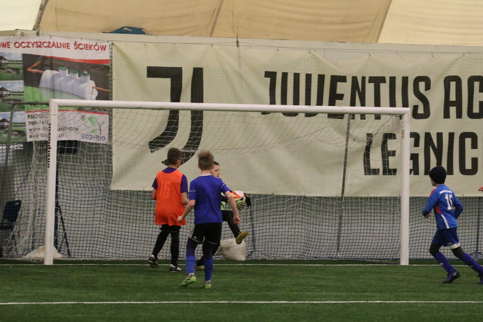 Juventus Academy zorganizował kolejny turniej na balonie