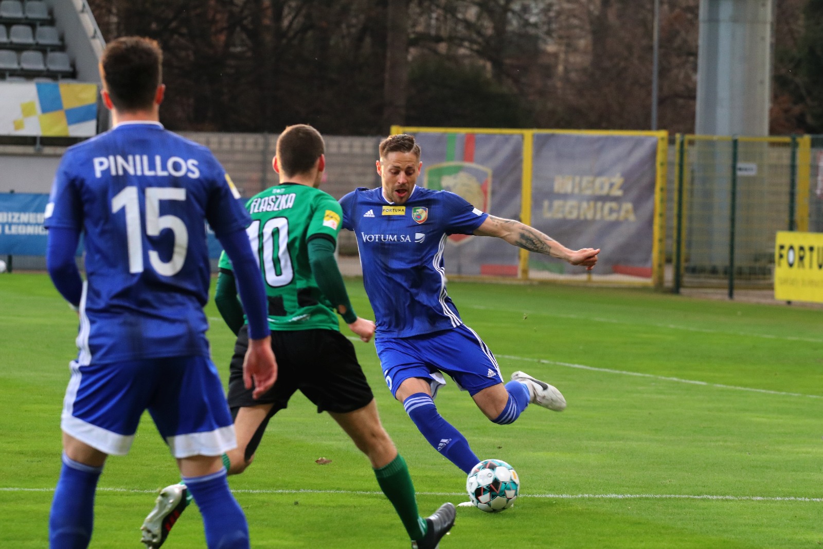 Miedź Legnica pokonuje GKS Bełchatów 3:0