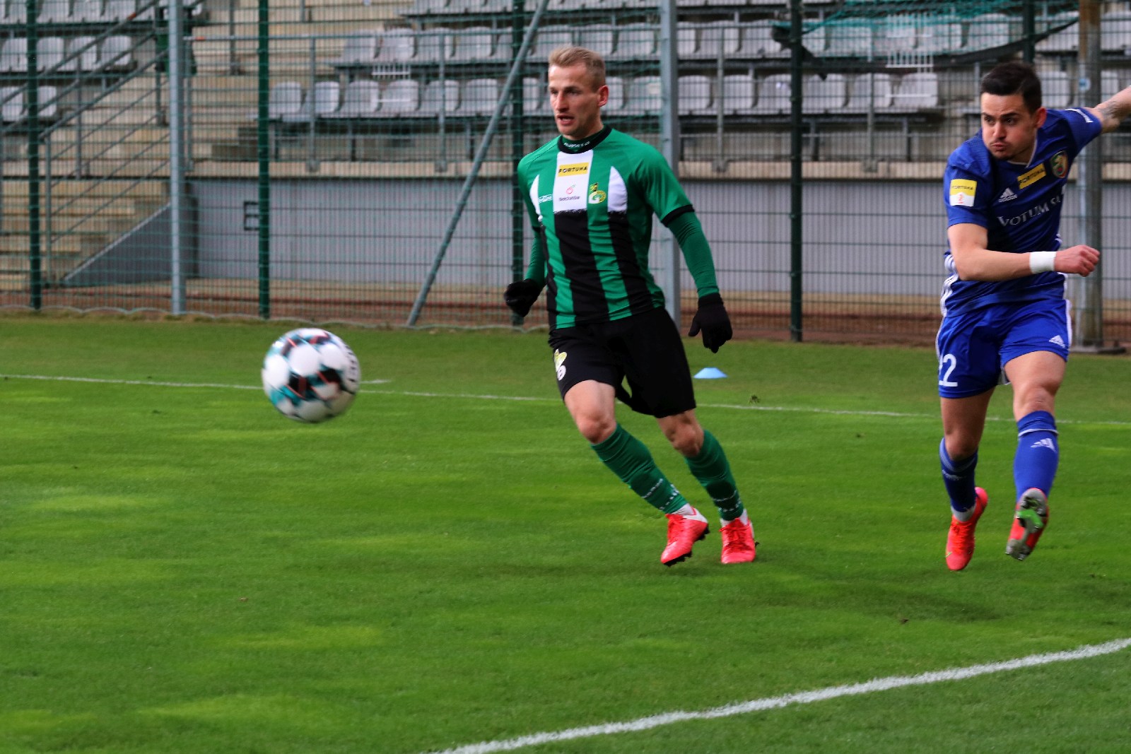 Miedź Legnica pokonuje GKS Bełchatów 3:0
