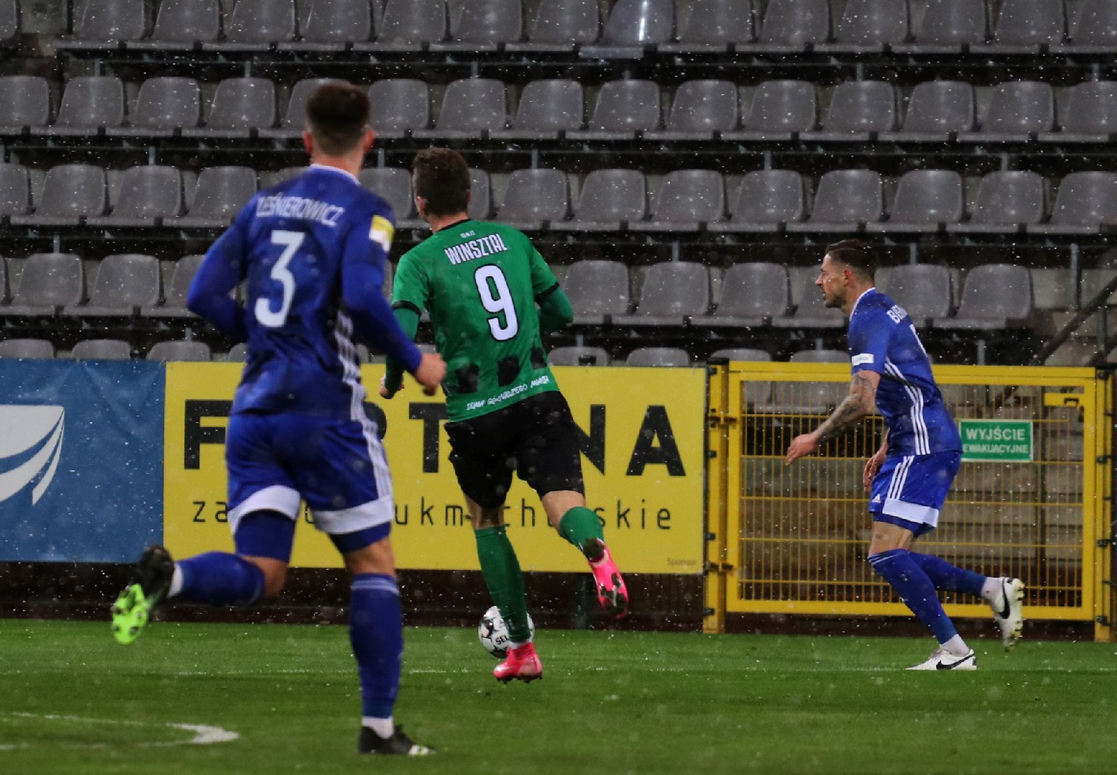 Miedź Legnica pokonuje GKS Bełchatów 3:0