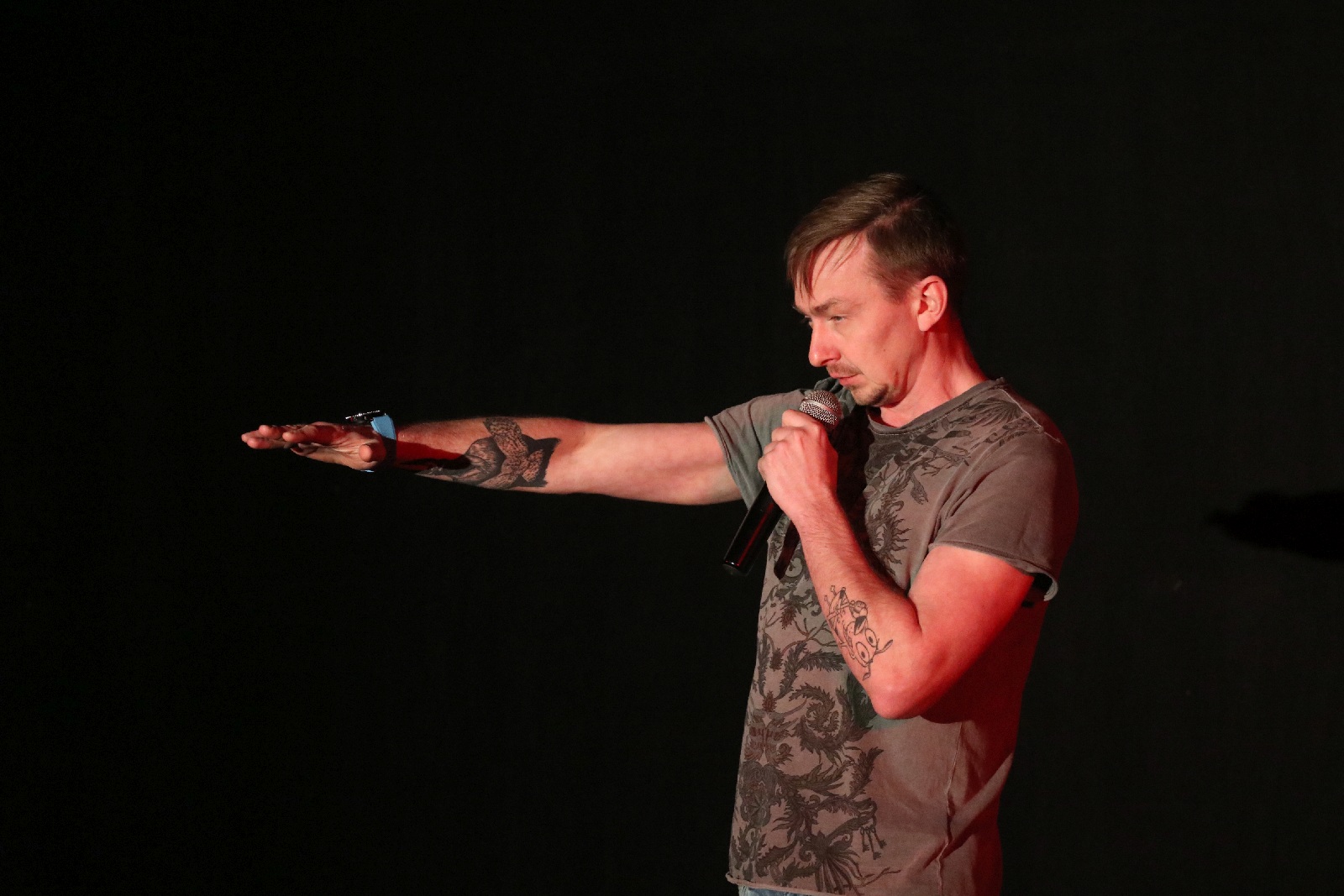 Kunice na trasie satyrycznego tour Michała Pałubskiego