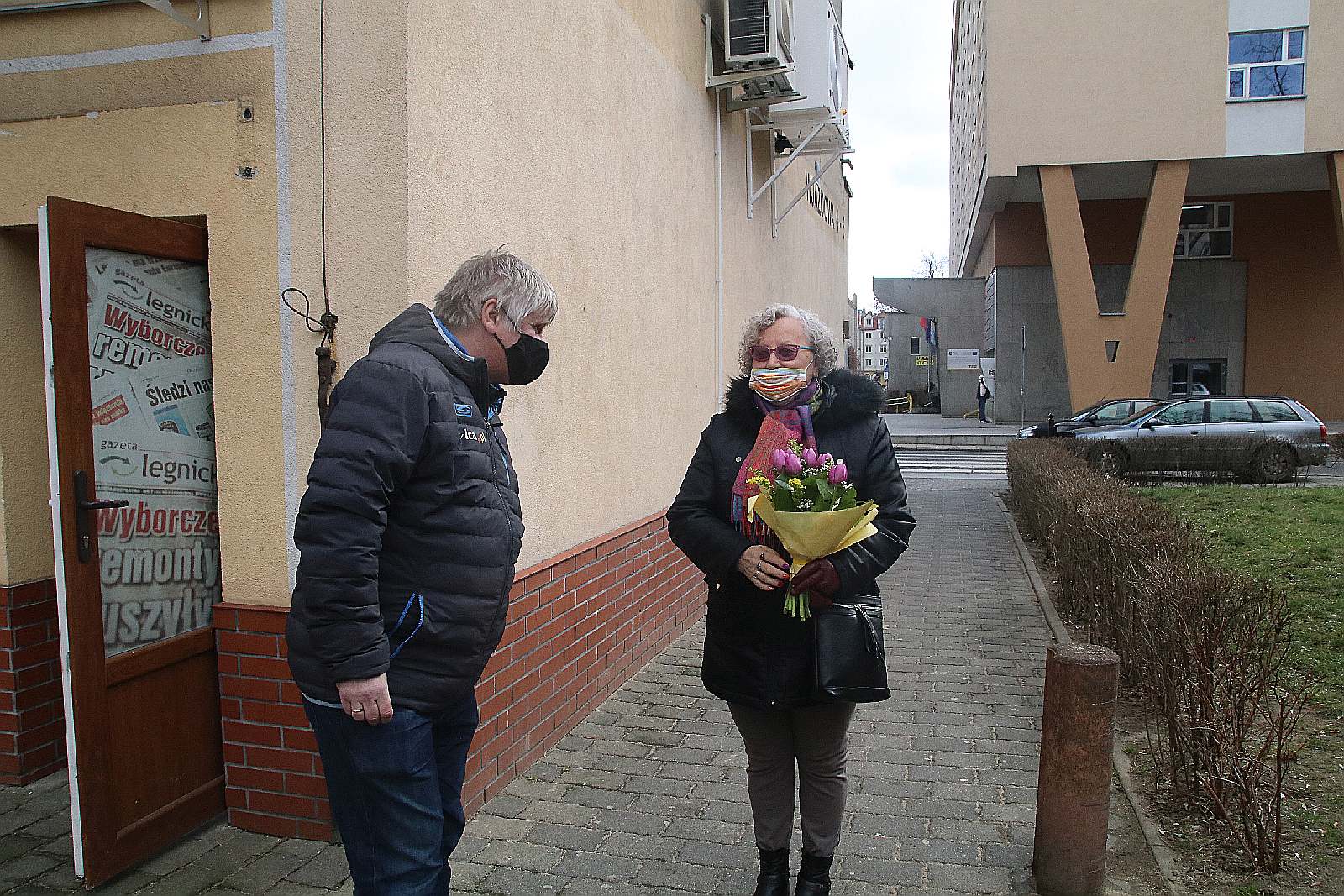 Kwiaty od portalu LCA.PL i kwiaciarni Prestige wywołały uśmiech