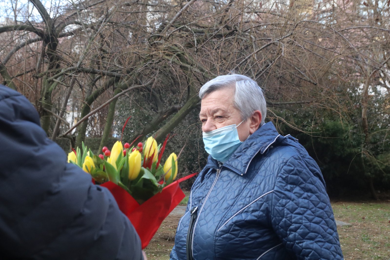 Kwiaty od portalu LCA.PL i kwiaciarni Prestige wywołały uśmiech