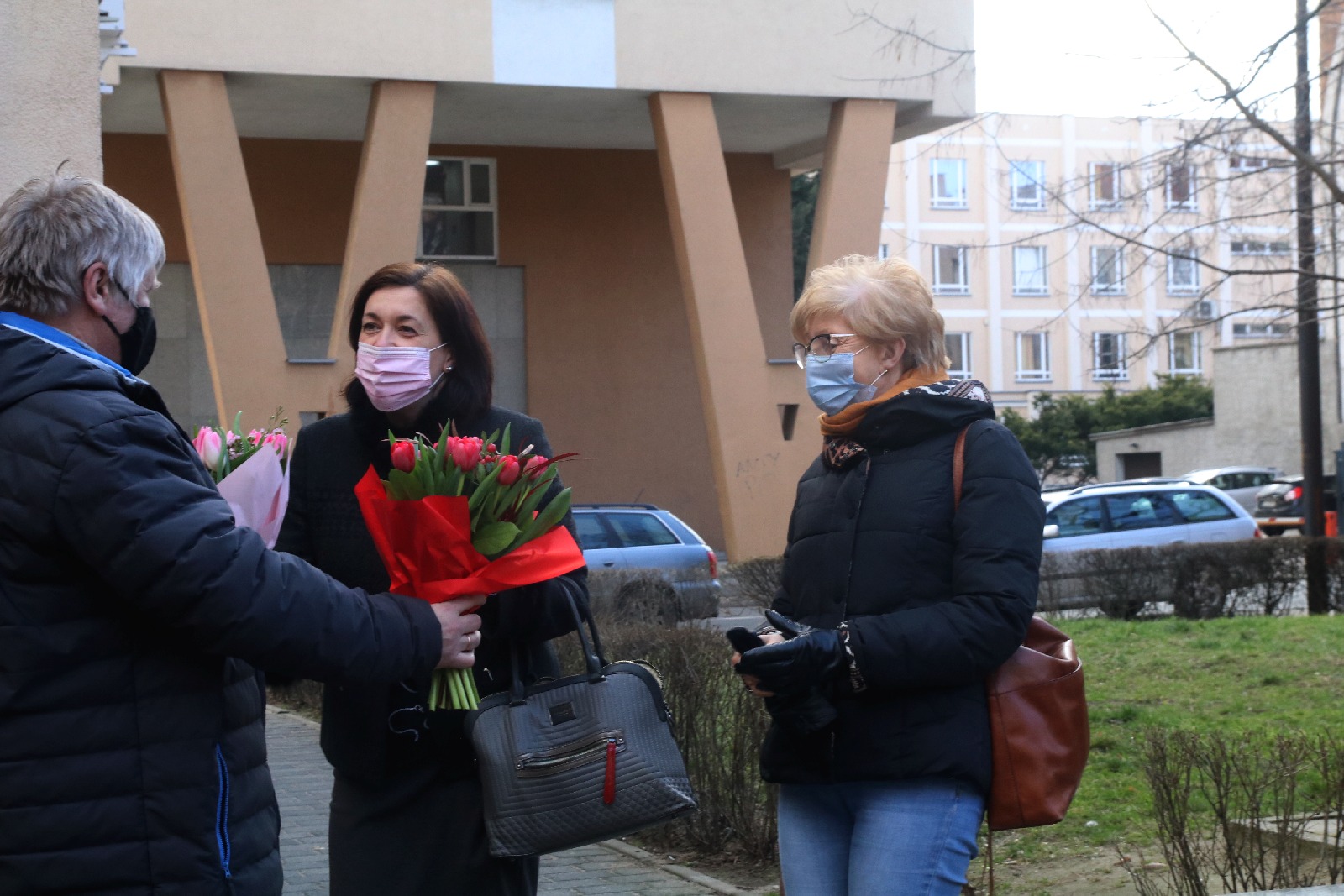Kwiaty od portalu LCA.PL i kwiaciarni Prestige wywołały uśmiech
