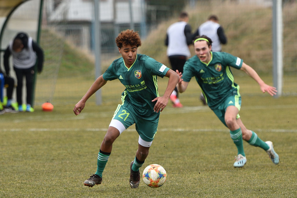 Derby rezerw w 3. lidze. Miedź zremisowała z Zagłębiem