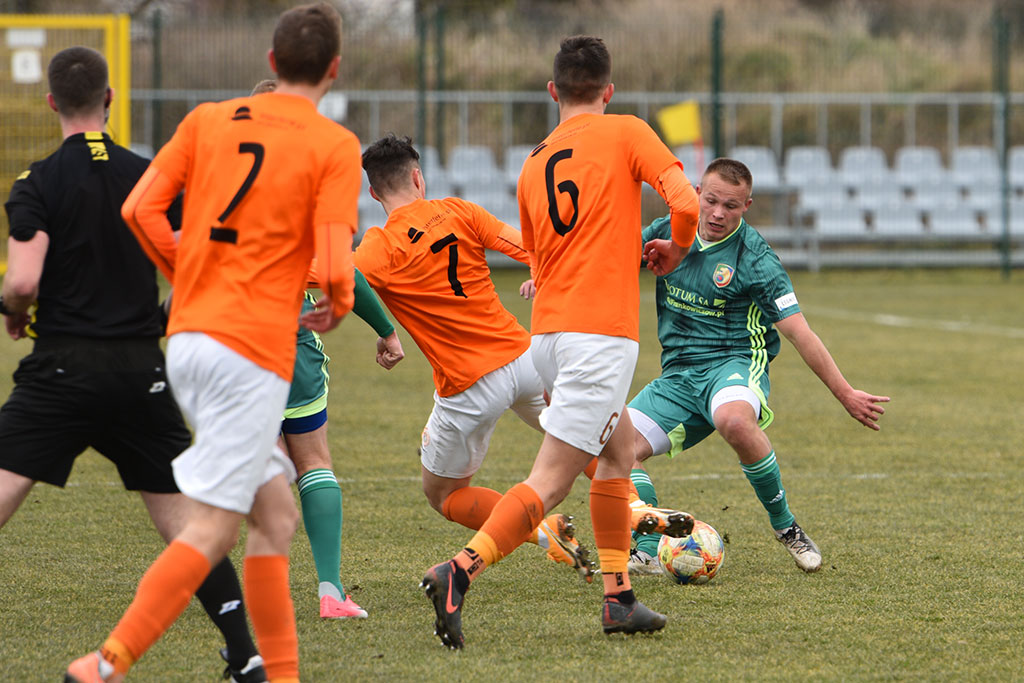 Derby rezerw w 3. lidze. Miedź zremisowała z Zagłębiem