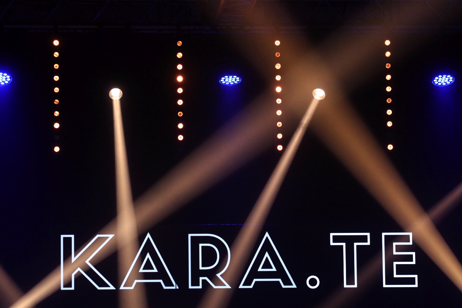 Strefa de... powróciła na żywo. Cabaret Grey i Kara.Te