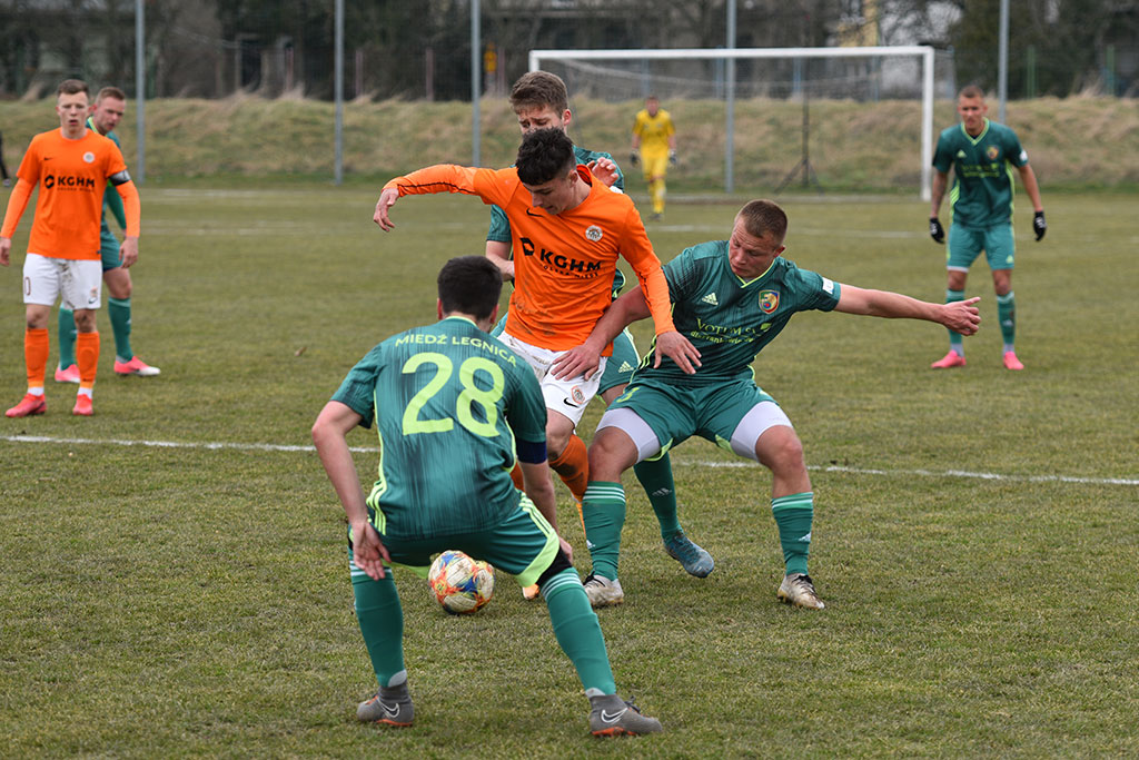 Derby rezerw w 3. lidze. Miedź zremisowała z Zagłębiem