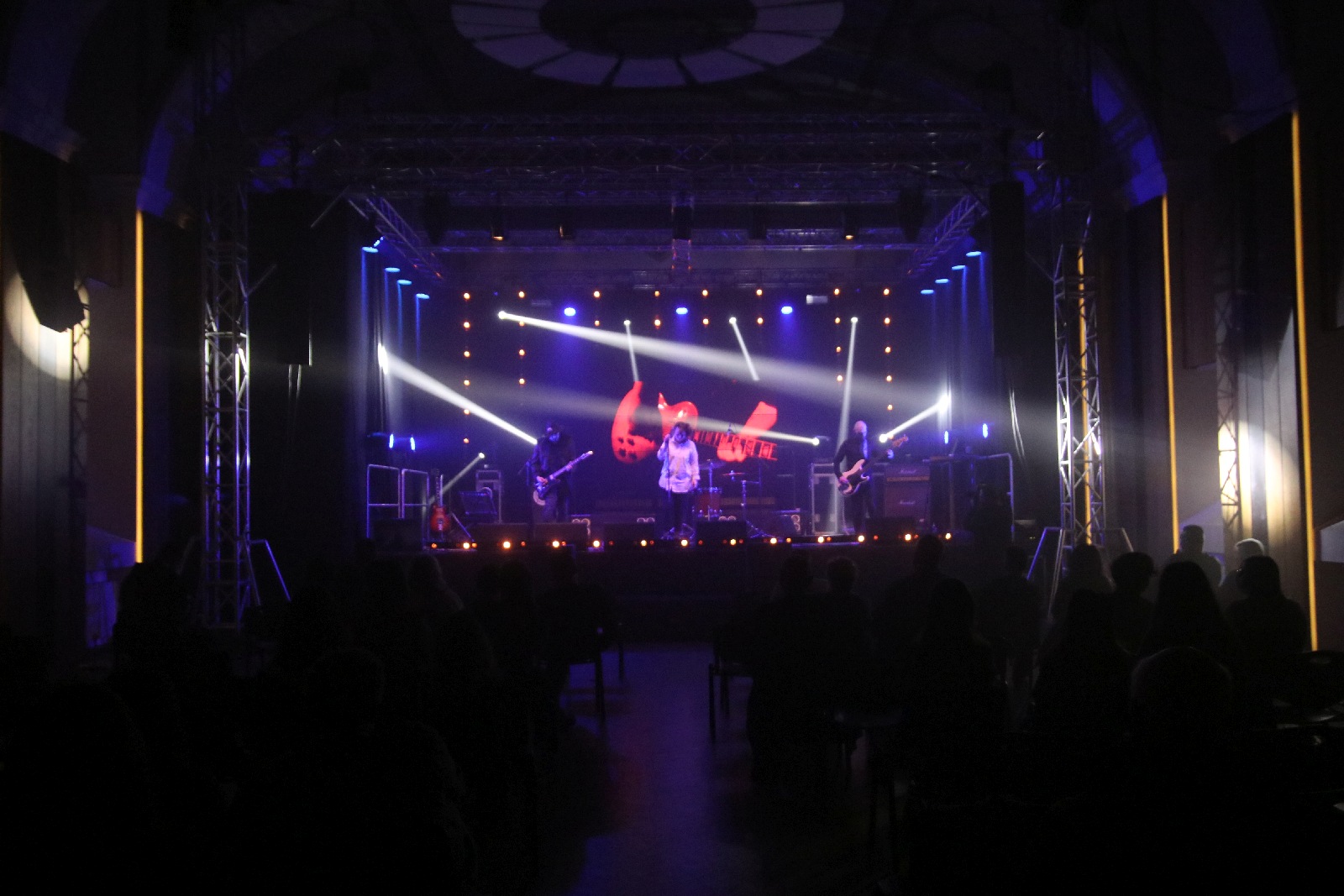 Strefa de... powróciła na żywo. Cabaret Grey i Kara.Te