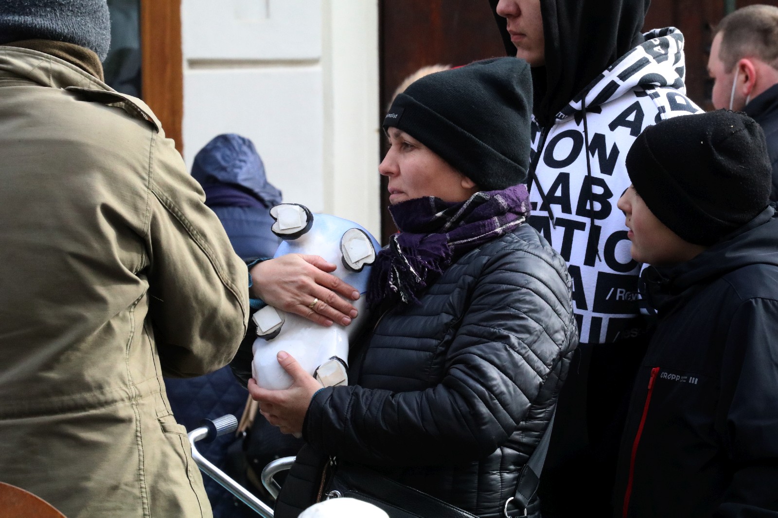 Na rynku zjawili się poszukiwacze antyków i unikalnych bibelotów