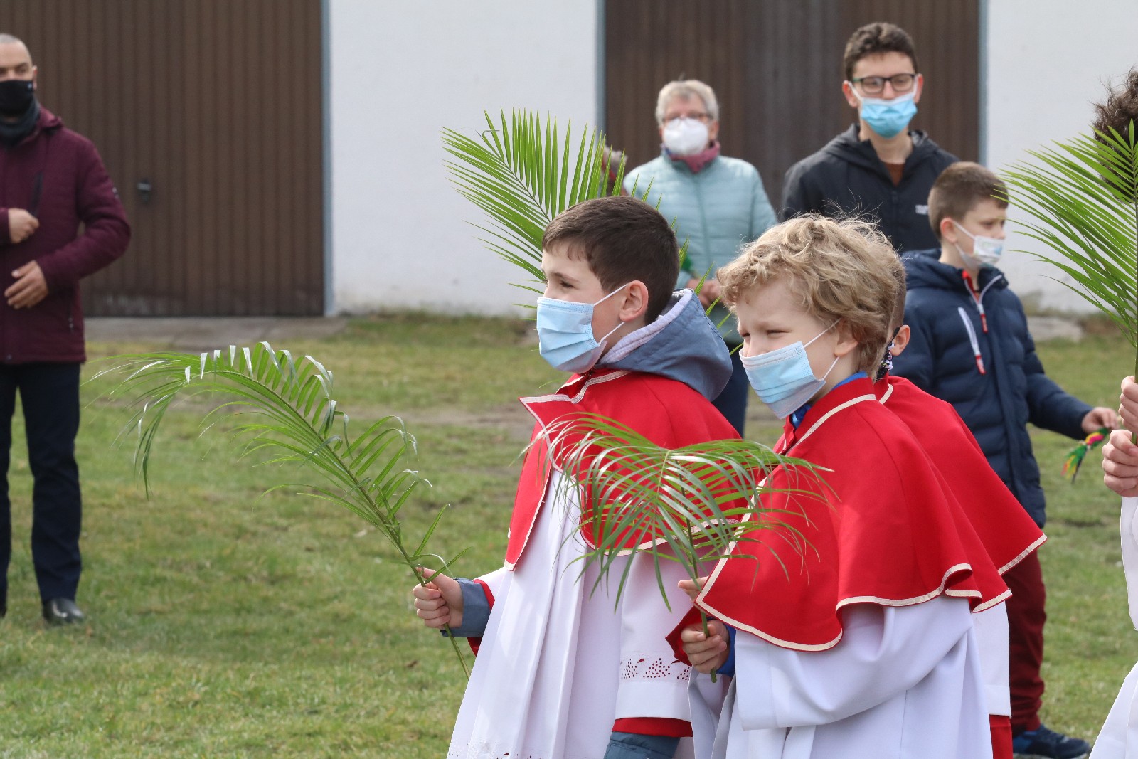 Inscenizacja wjazdu Pana Jezusa na osiołku do Jerozolimy