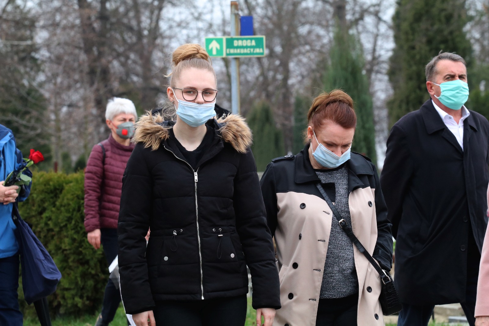 Pogrzeb Ryszarda Maciaka nauczyciela fizyki w Legnicy