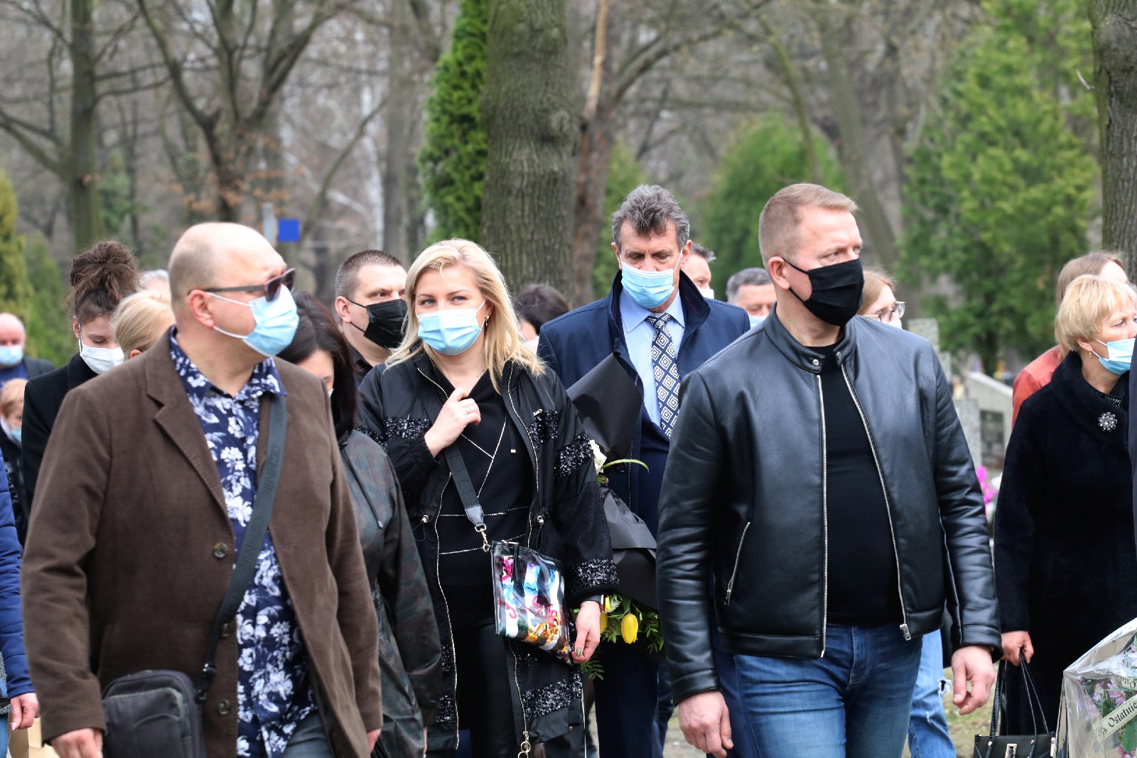 Pogrzeb Ryszarda Maciaka nauczyciela fizyki w Legnicy