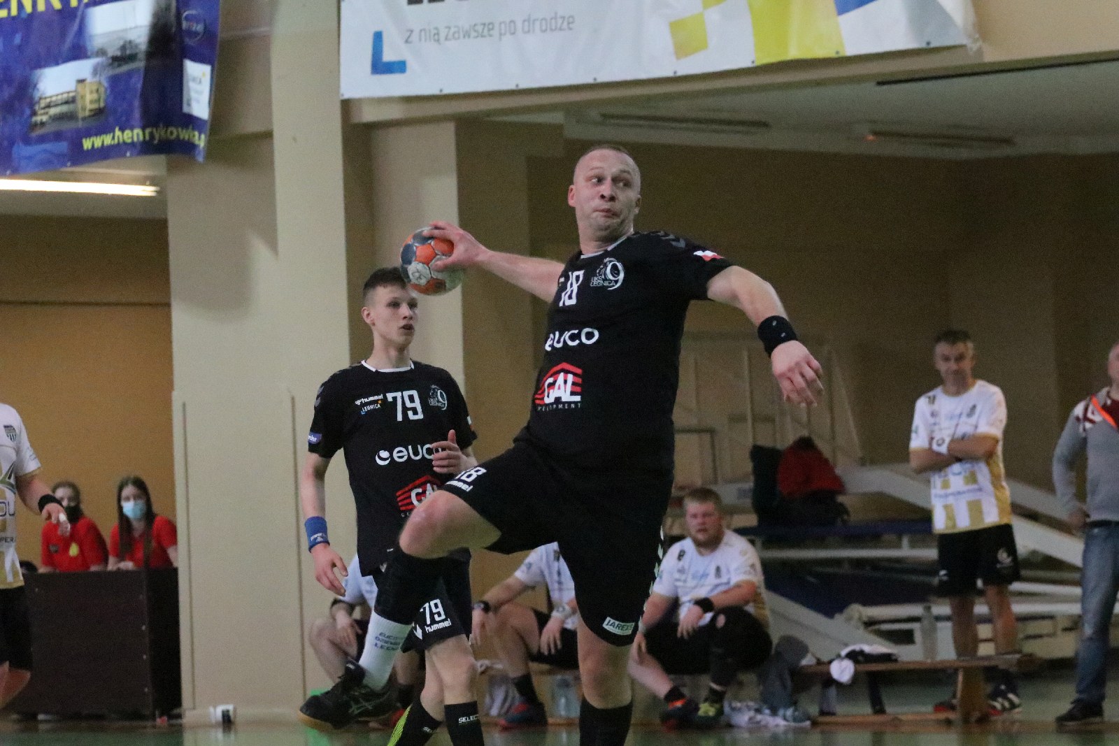 Pewne zwycięstwo Dziewiątki Legnica z drużyną z Oleśnicy