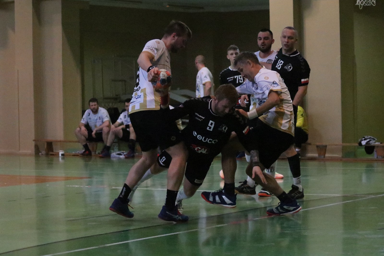 Pewne zwycięstwo Dziewiątki Legnica z drużyną z Oleśnicy