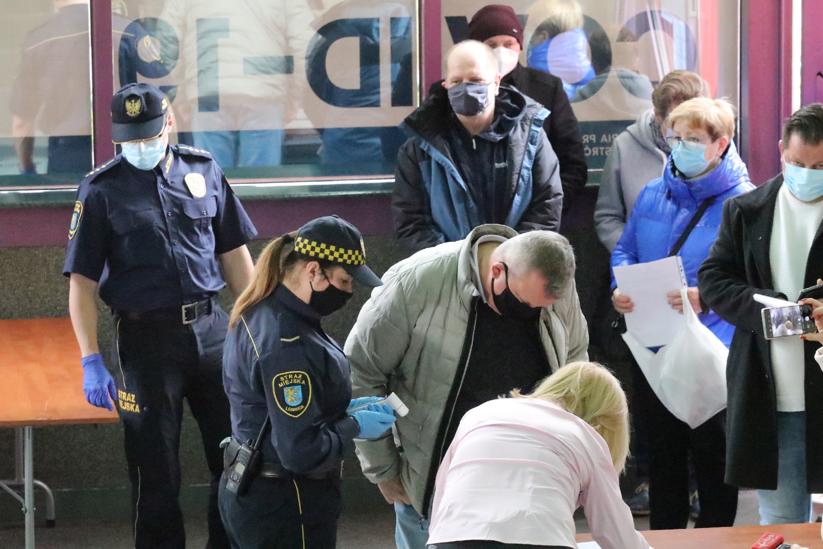 Ruszyły szczepienia w Punkcie Szczepień Powszechnych w Legnicy