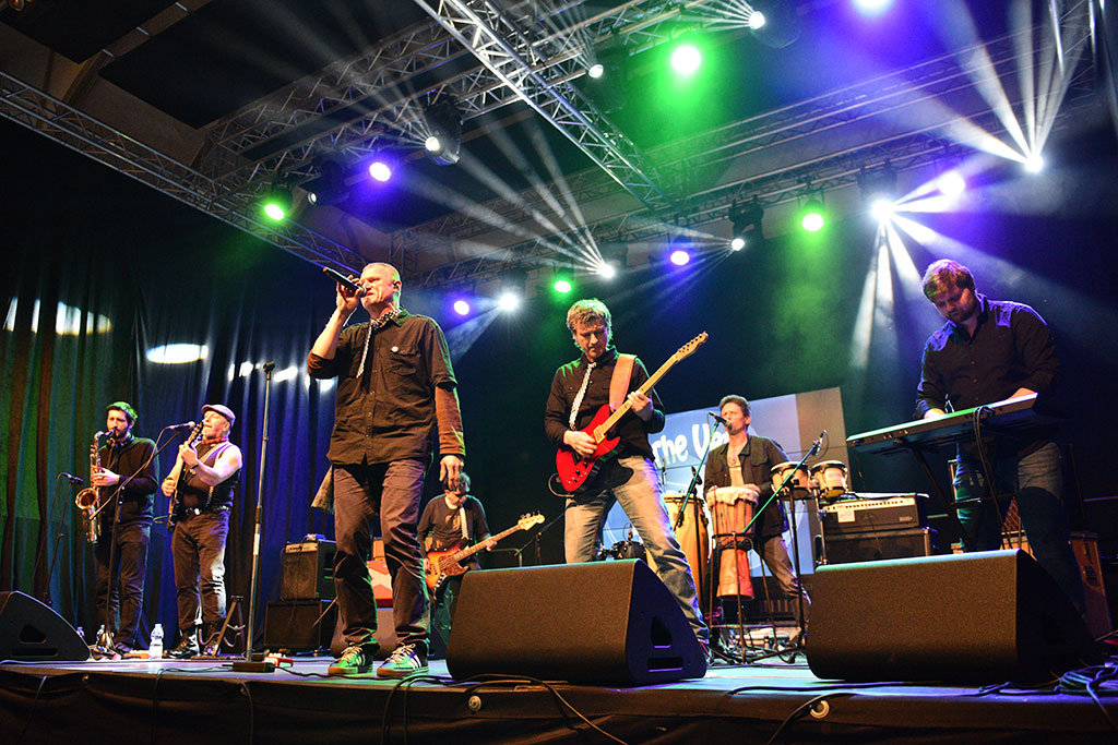 Międzypokoleniowa Strefa de...Zobacz kto stanął na scenie
