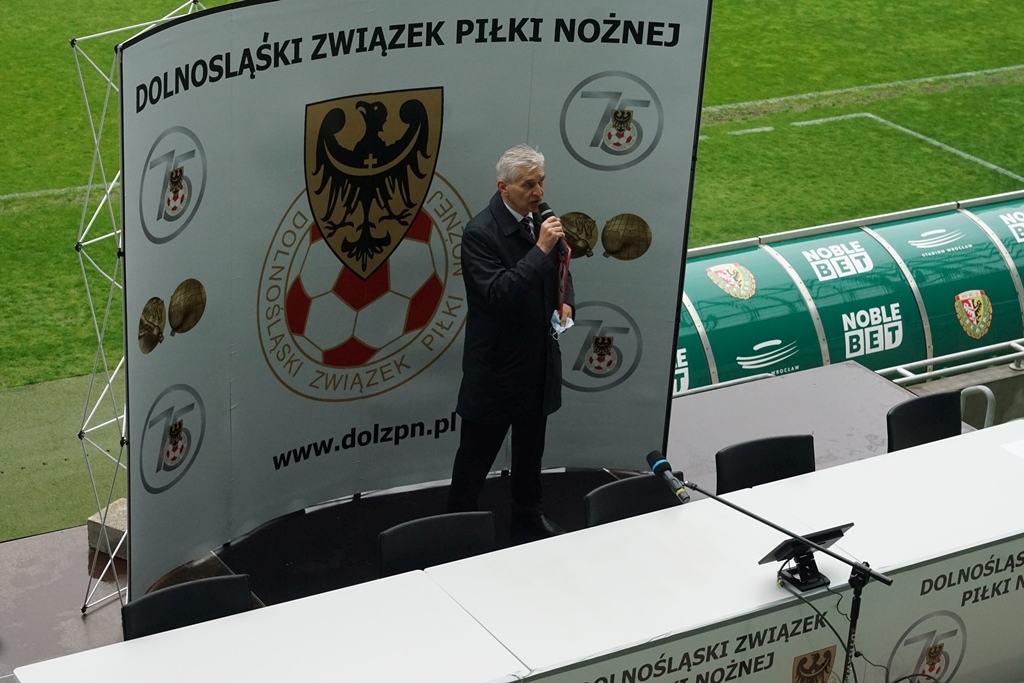 Andrzej Padewski nadal rządzi dolnośląskim futbolem