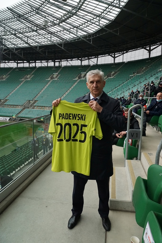 Andrzej Padewski nadal rządzi dolnośląskim futbolem