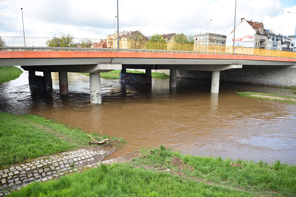 Wielka woda nie grozi Legnicy po ulewnych deszczach