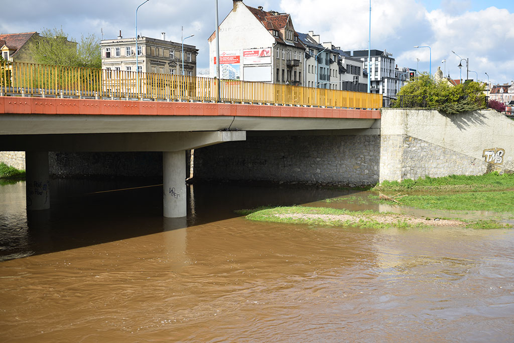 Wielka woda nie grozi Legnicy po ulewnych deszczach