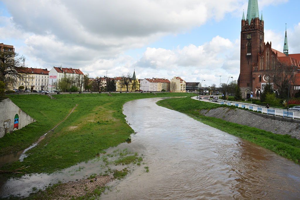 Wielka woda nie grozi Legnicy po ulewnych deszczach