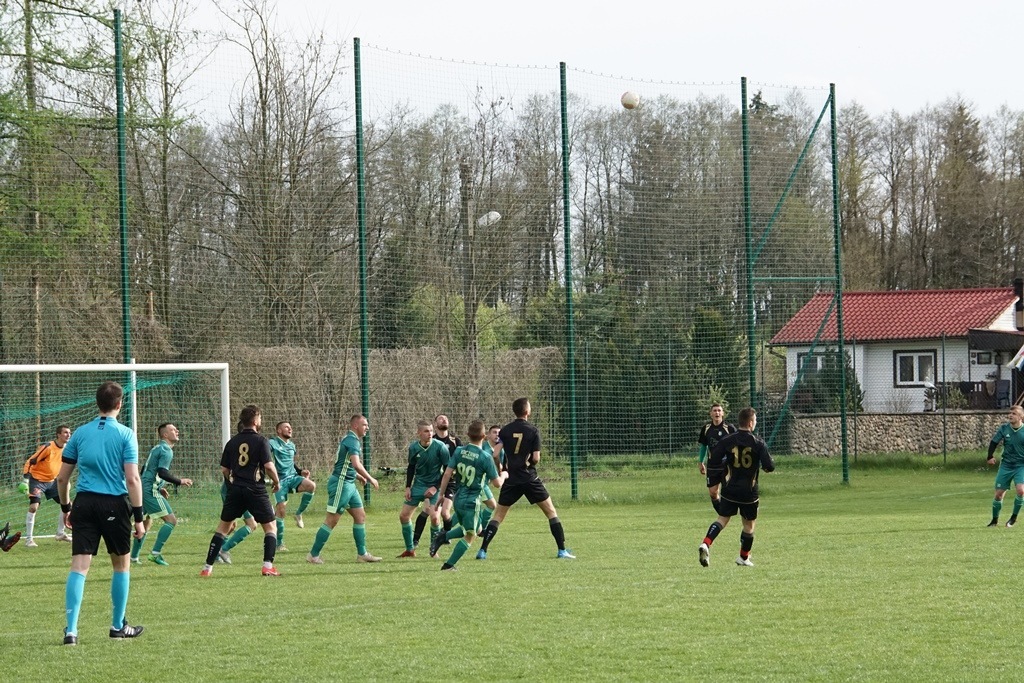 Kaczawa Bieniowice przegrała na wyjeździe z Iskrą Księginice
