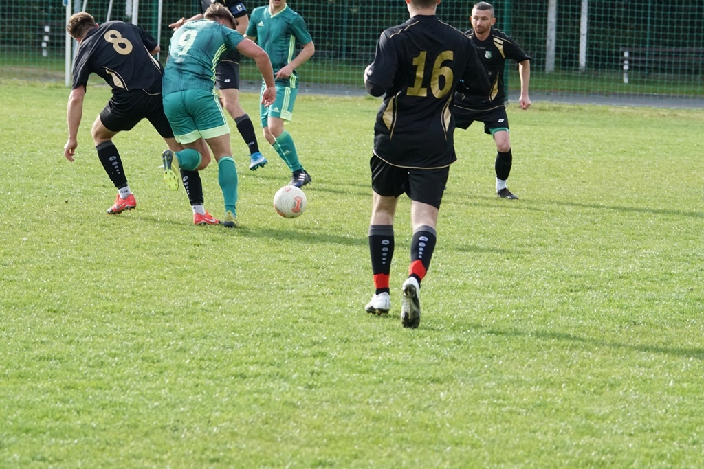 Kaczawa Bieniowice przegrała na wyjeździe z Iskrą Księginice