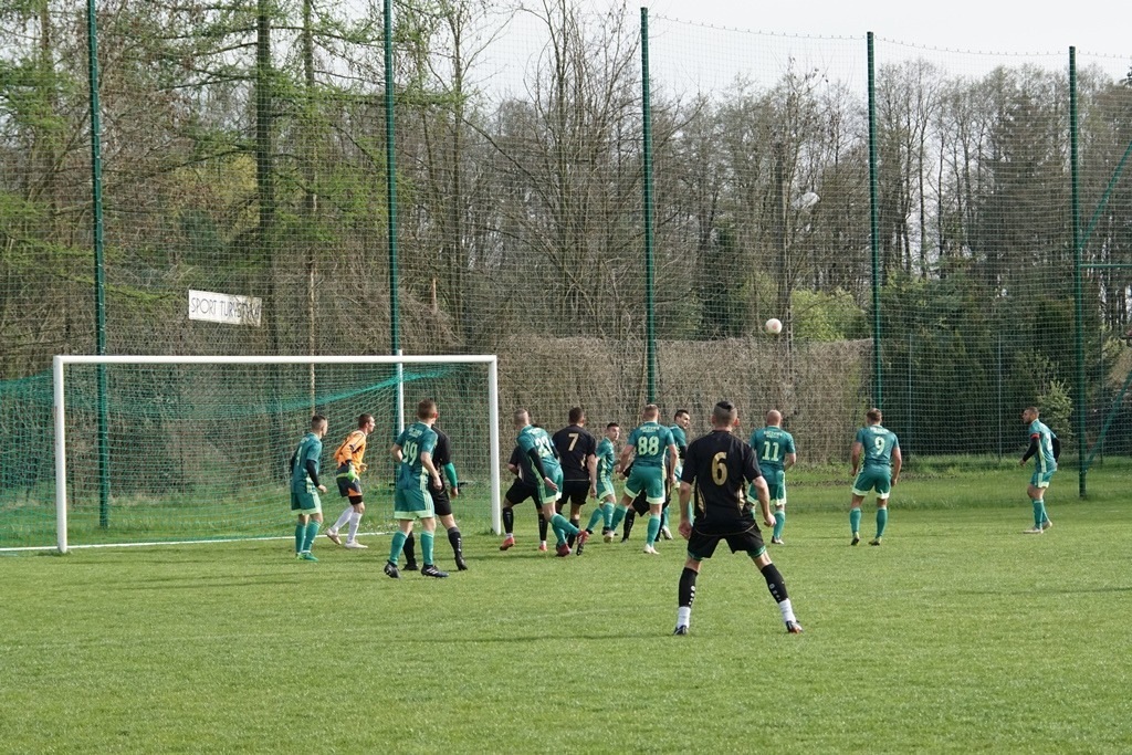 Kaczawa Bieniowice przegrała na wyjeździe z Iskrą Księginice