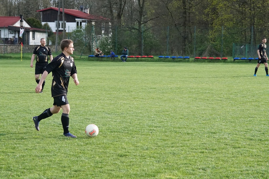 Kaczawa Bieniowice przegrała na wyjeździe z Iskrą Księginice