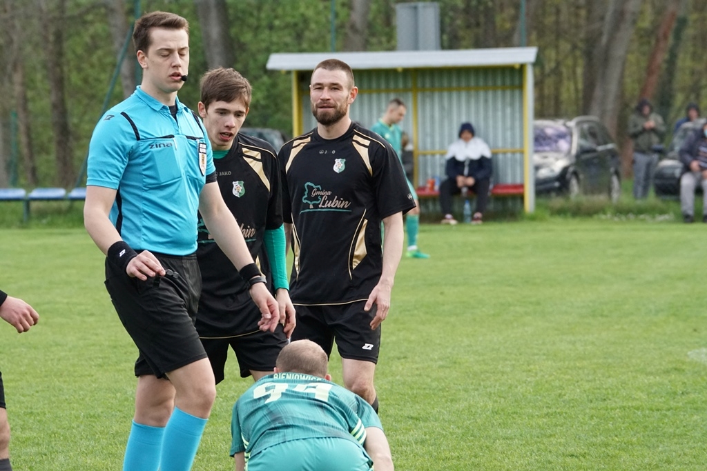 Kaczawa Bieniowice przegrała na wyjeździe z Iskrą Księginice