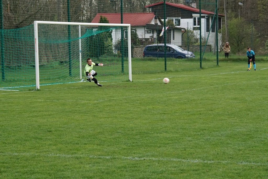 Kaczawa Bieniowice przegrała na wyjeździe z Iskrą Księginice