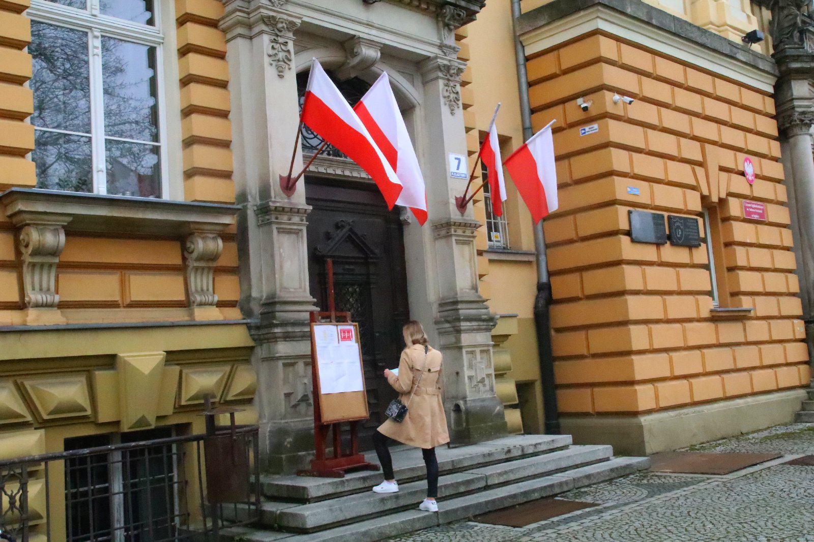 Maturzyści z I Liceum Ogólnokształcącego przystąpili do matury