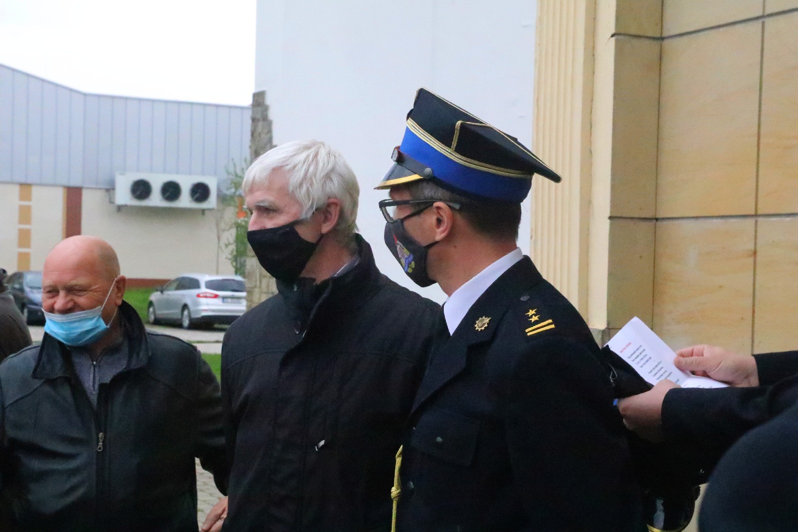 Uroczysta msza z okazji Dnia Strażaka w kościele na Piekarach