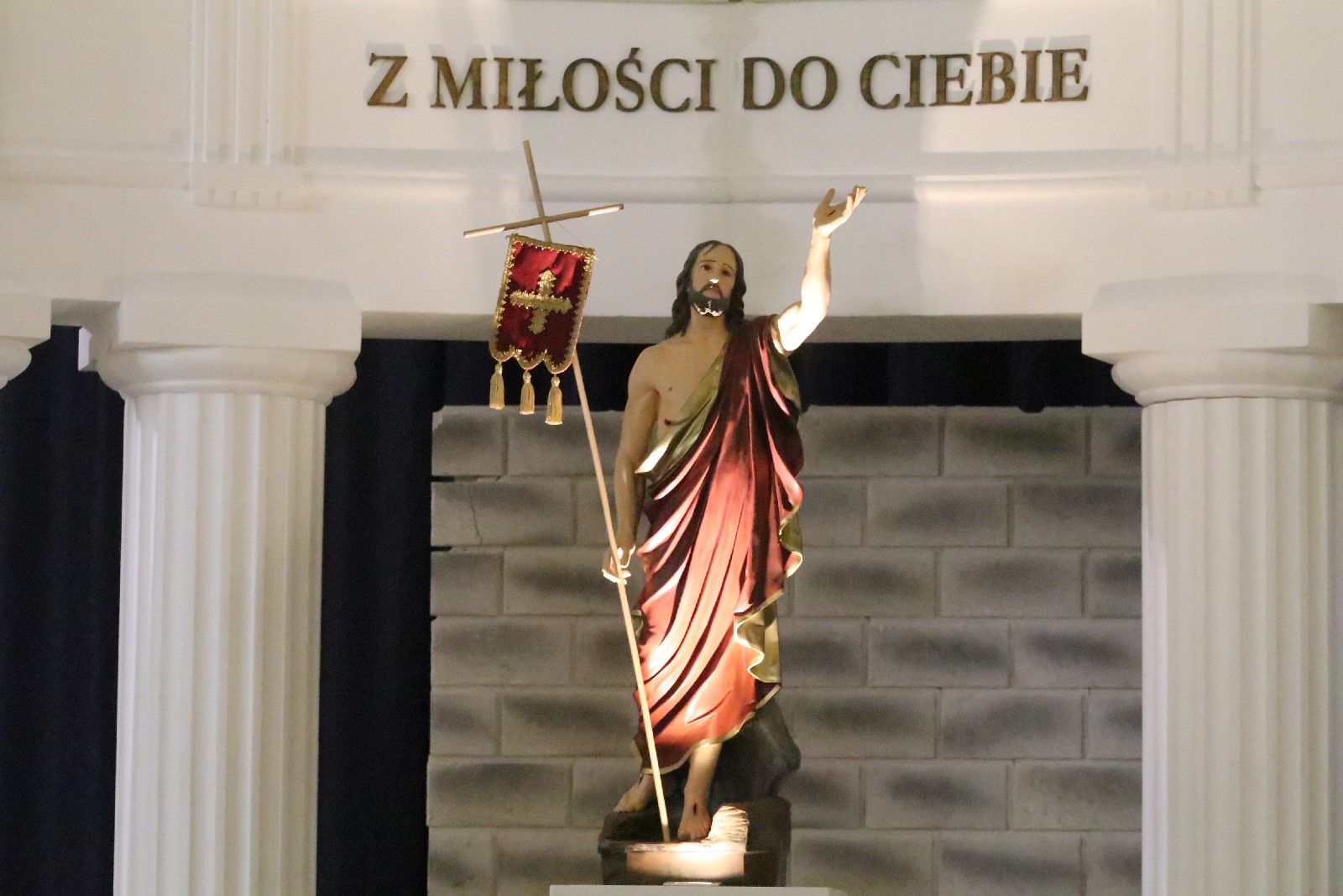 Uroczysta msza z okazji Dnia Strażaka w kościele na Piekarach