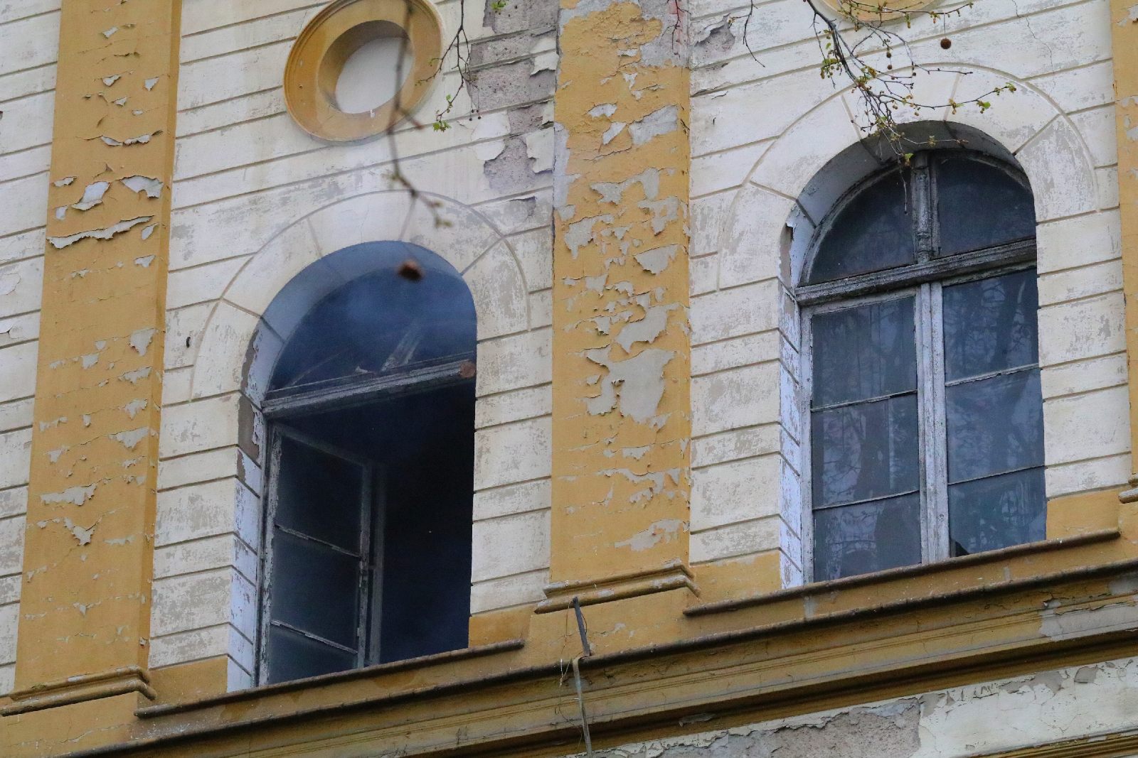 Pożar zabytkowego budynku, w którym był radziecki szpital