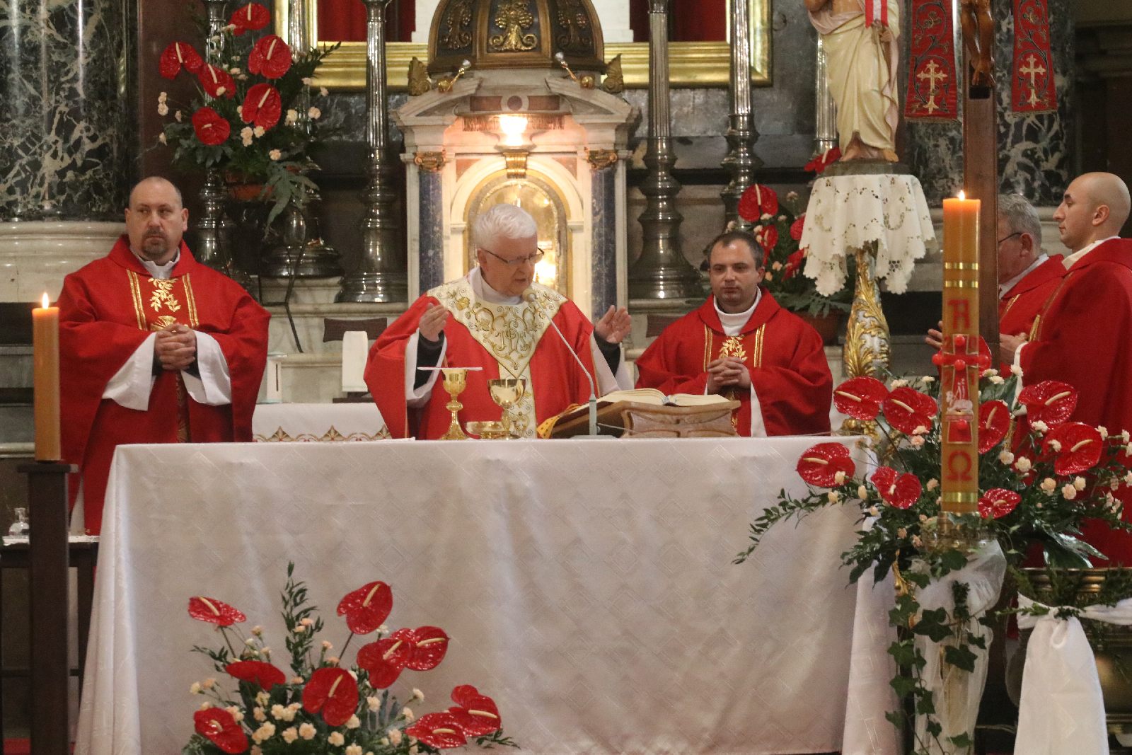 Msza święta z okazji jubileuszu harcerskiej drużyny wędrowniczej