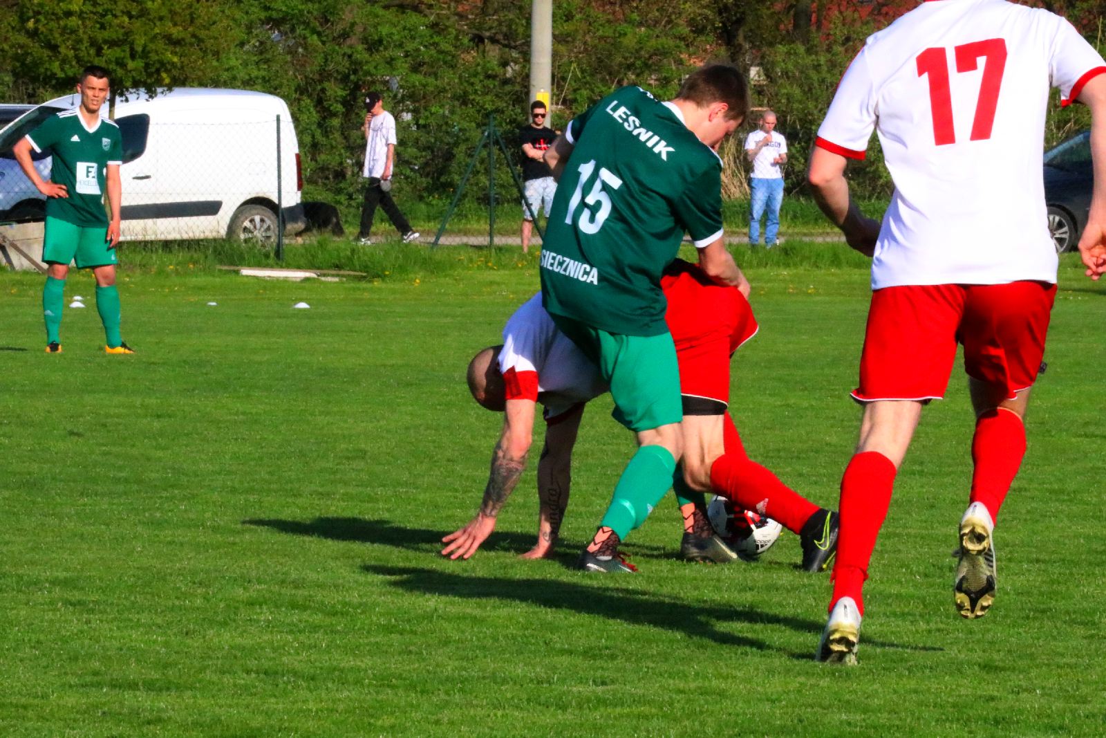 Przełamanie w Szczedrzykowicach. Orkan wygrał z Leśnikiem