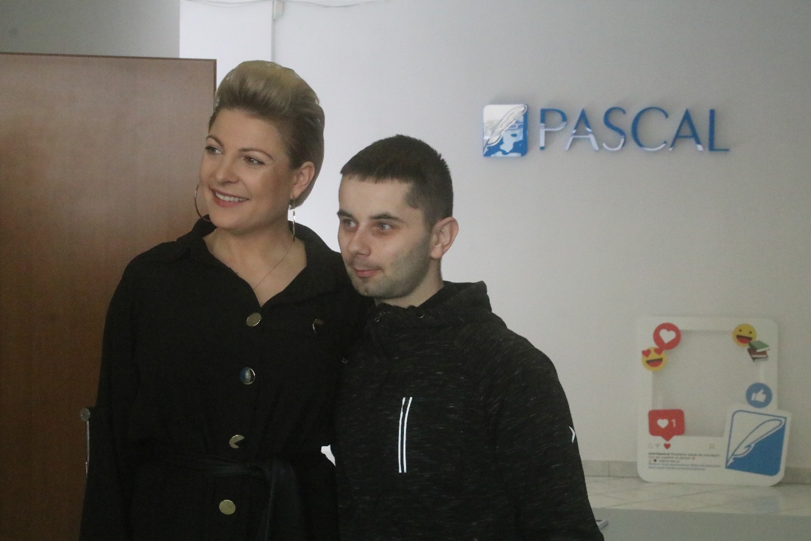 Wokalistka zespołu „Piękni i Młodzi” gościła w Legnicy