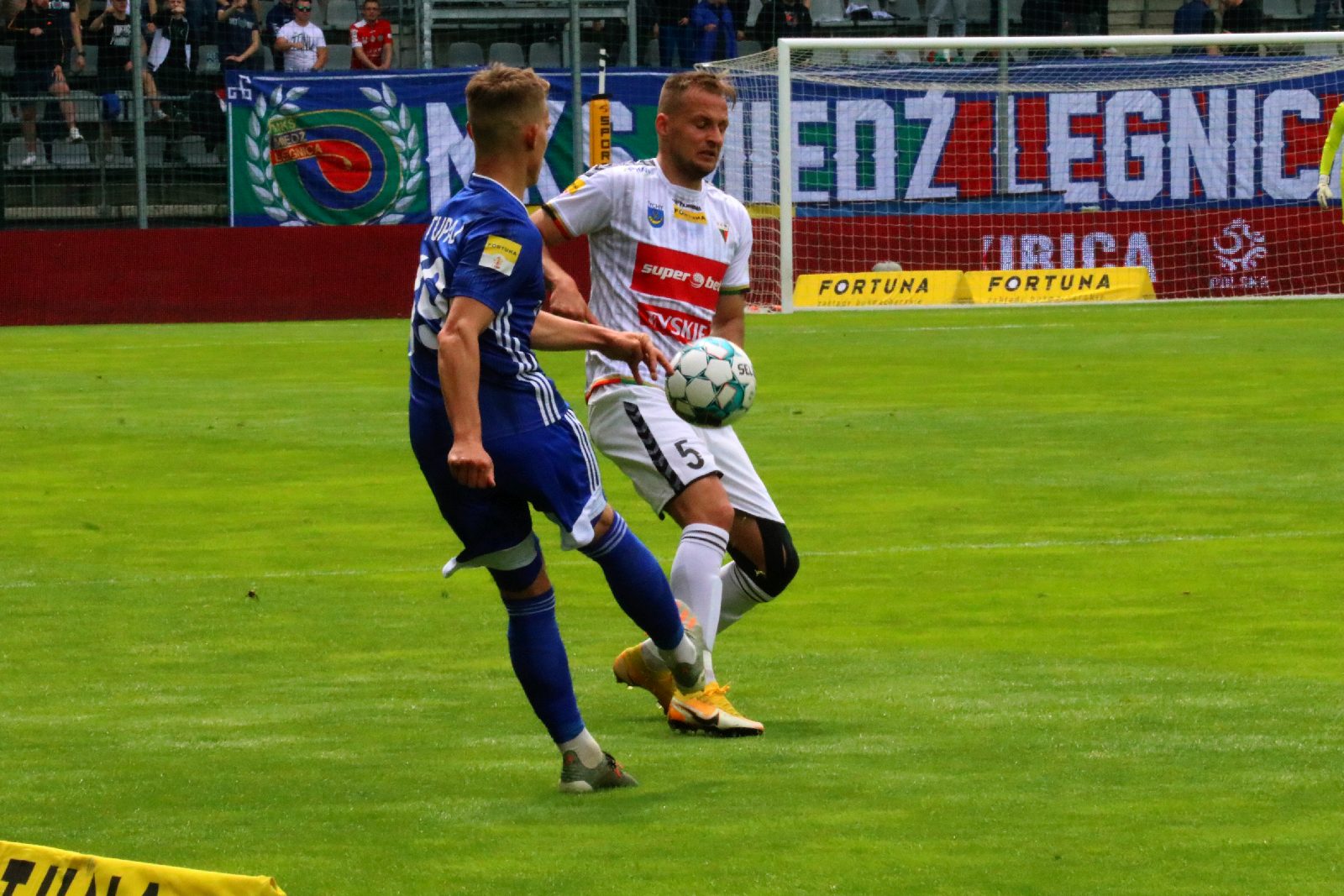 Miedź przegrała na własnym boisku z drużyną GKS Tychy