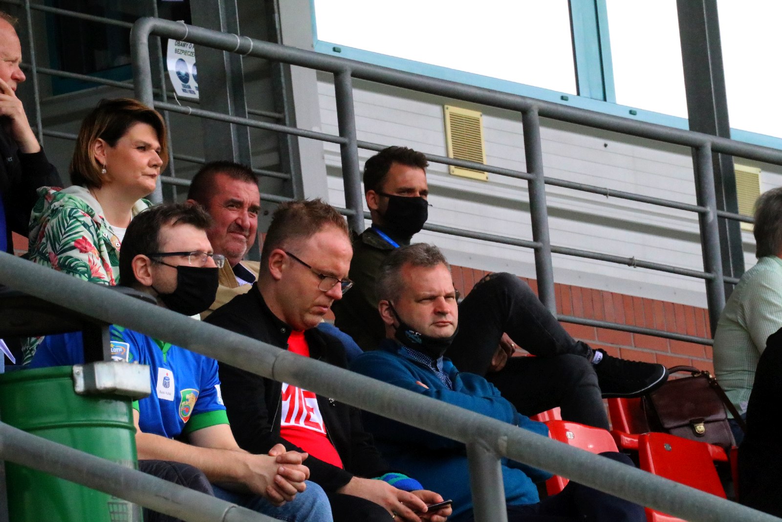 Kibice wrócili na trybuny stadionu Miedzi Legnica