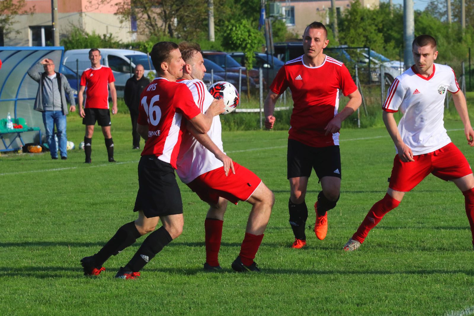 Apis wywiózł komplet punktów ze Szczedrzykowic