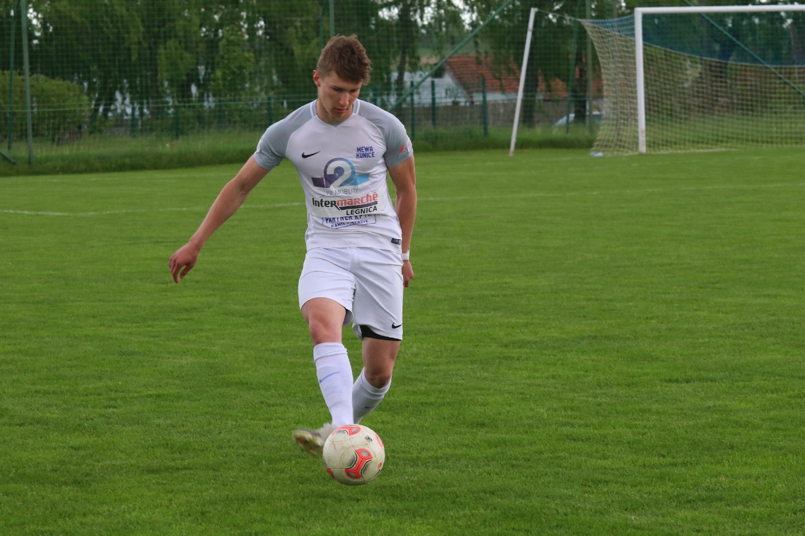 Gryf bez szans w starciu z Mewą Kunice