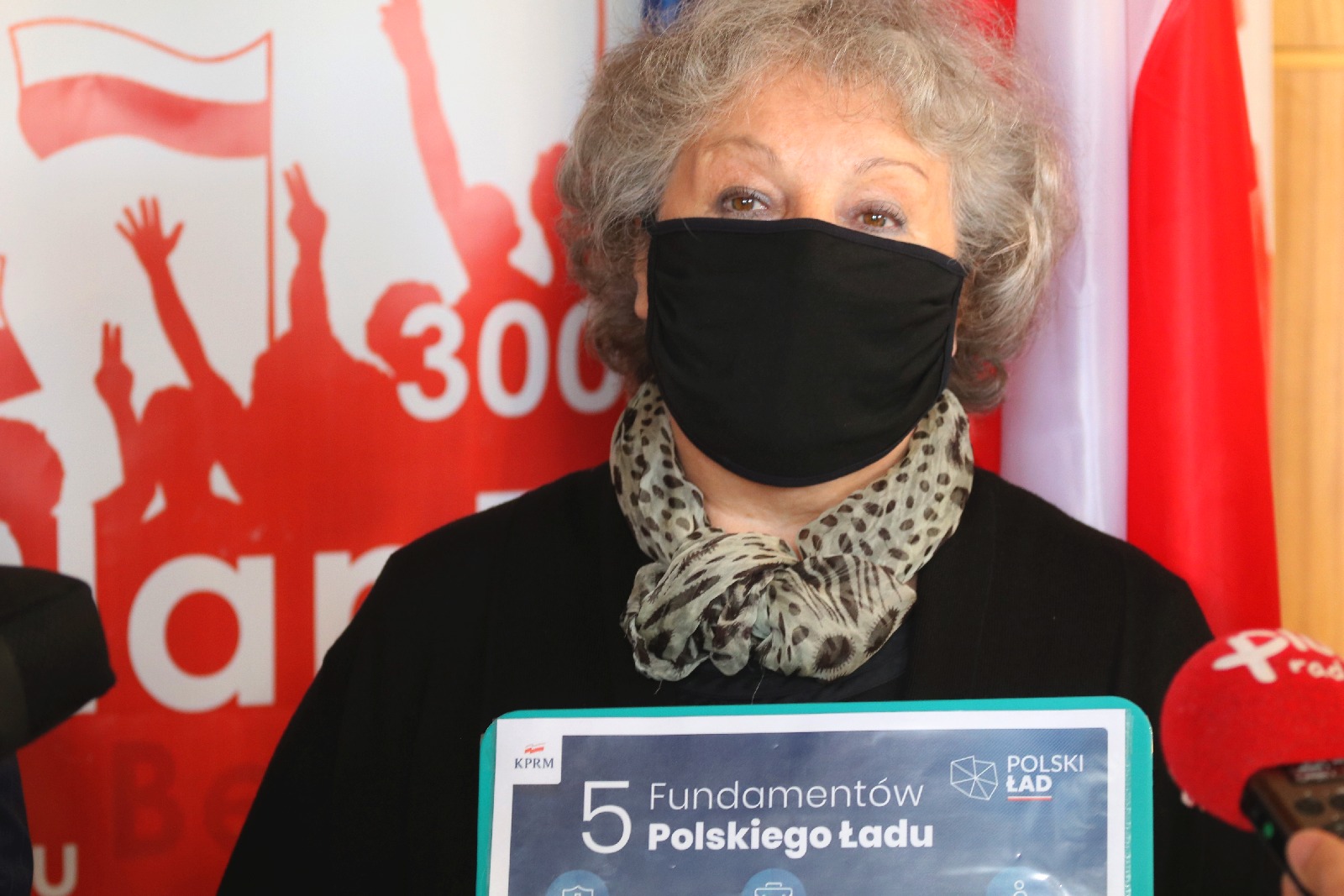 Działacze PiS-u promują  w Legnicy Polski Ład