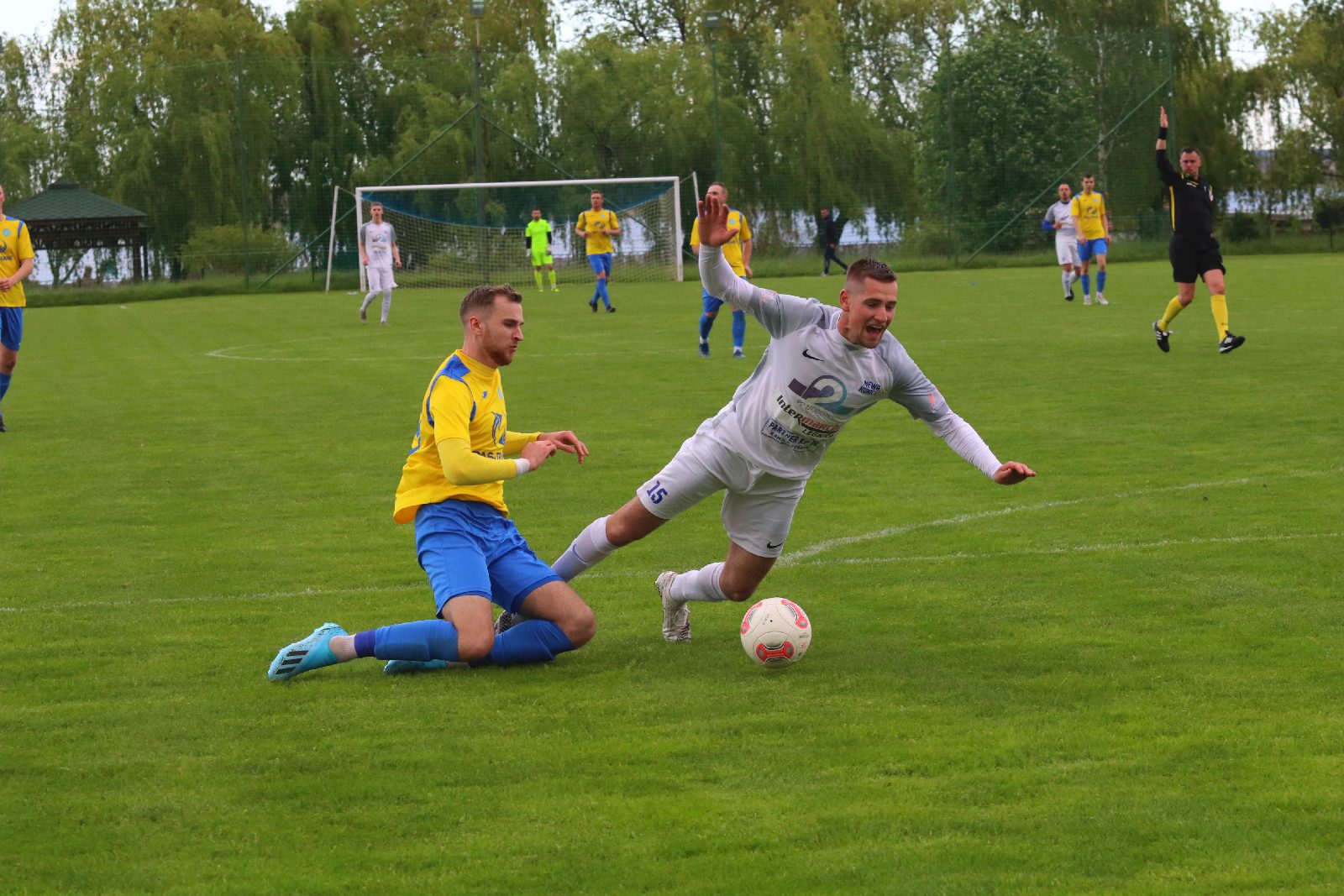 Gryf bez szans w starciu z Mewą Kunice