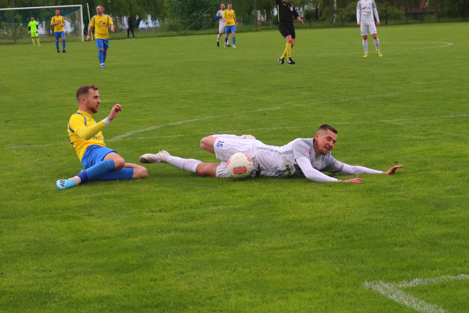 Gryf bez szans w starciu z Mewą Kunice