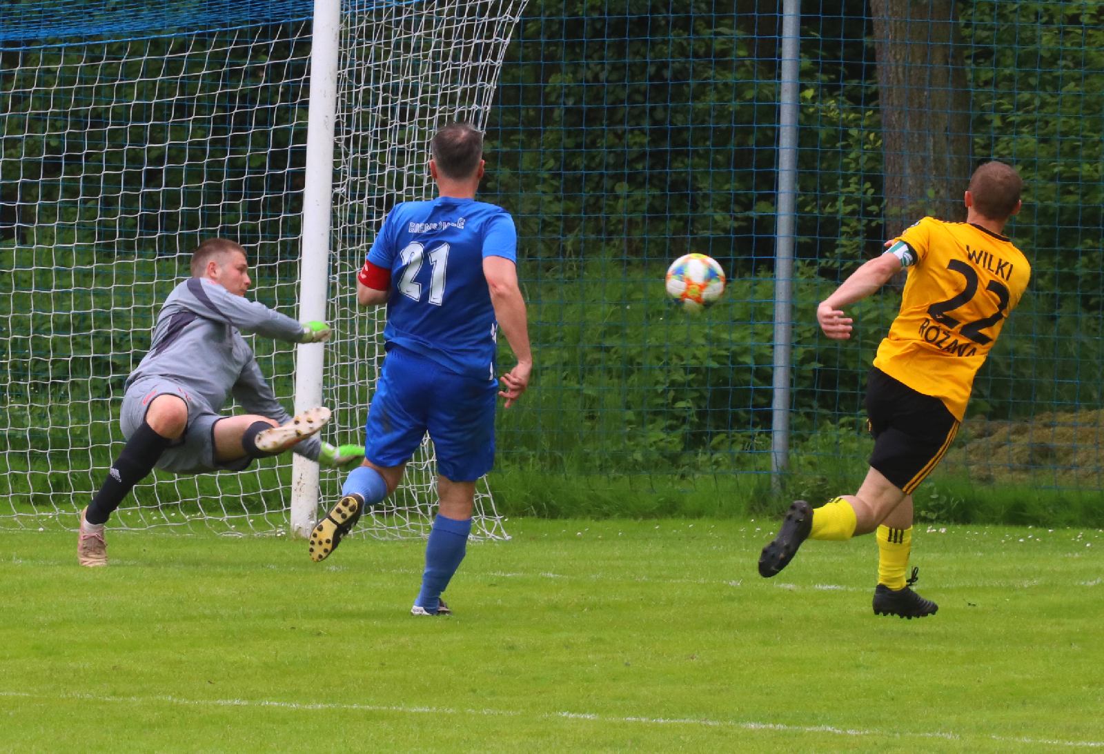 Kaczawa Bieniowice przegrała z Wilkami, mimo dobrej gry
