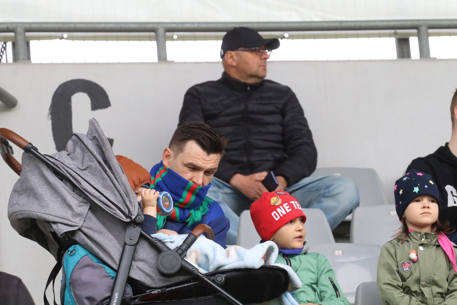 Kibice na trybunach zmotywowali Miedź do świetnej gry z ŁKSem