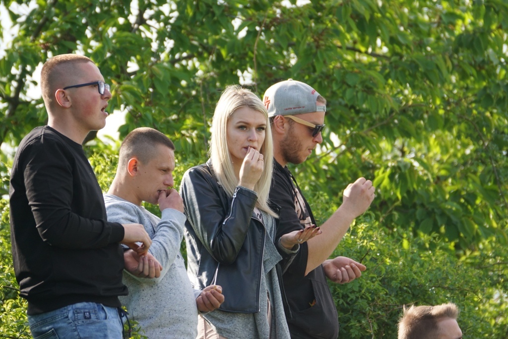 Kaczawa mimo gry w dziesiątkę  wygrywa z drużyną z Męcinki