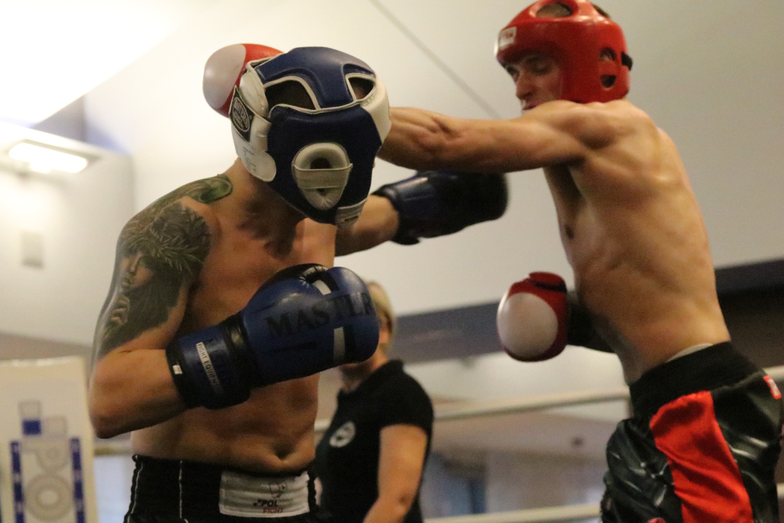 Mistrzostwa Polski Seniorów i Juniorów w kickboxingu cz1